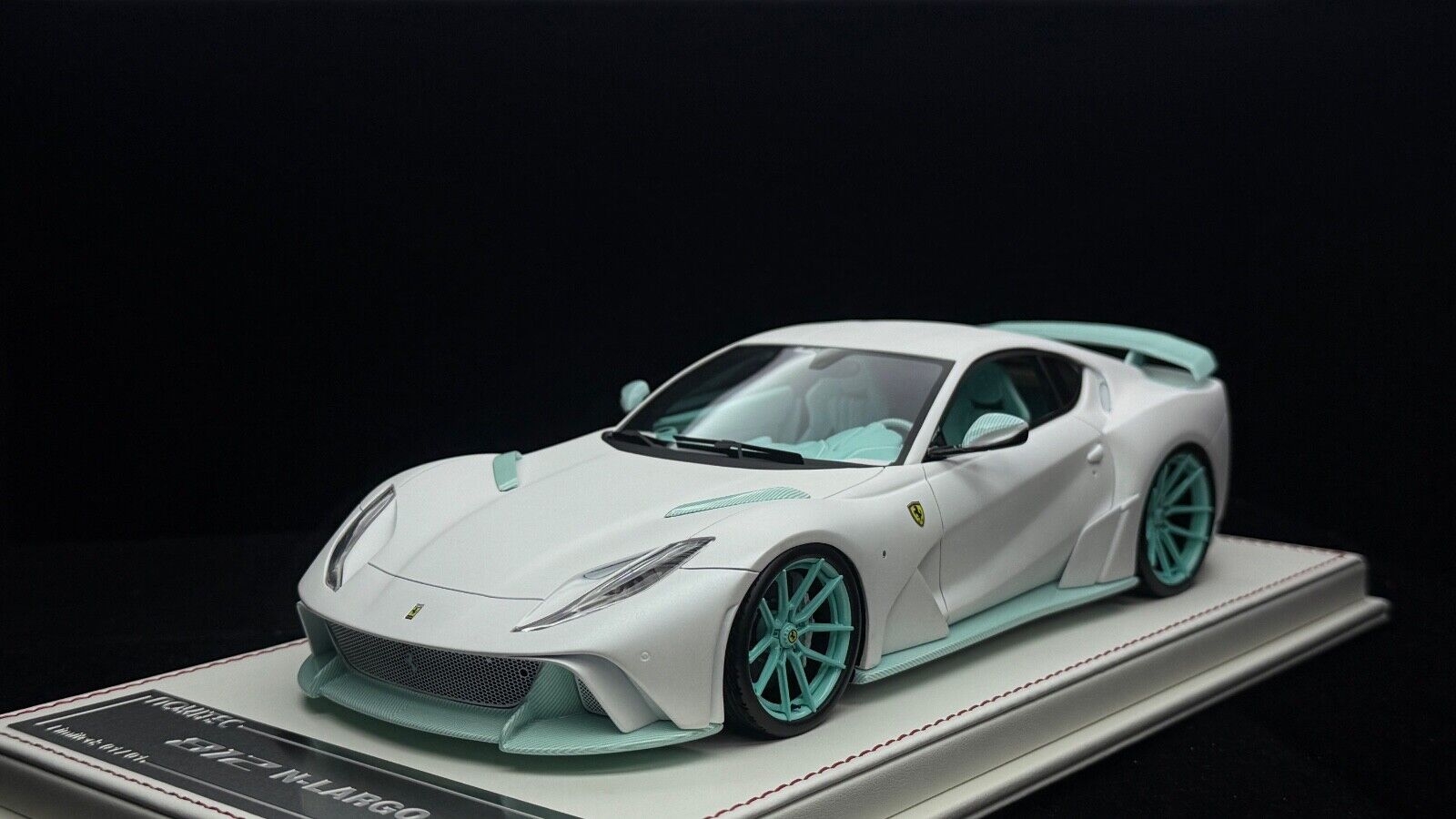 Ferrari Novitec 812 N-Largo 1/18 - Peako - Blanc Perle - Édition Limitée 27/50 (Neuve)