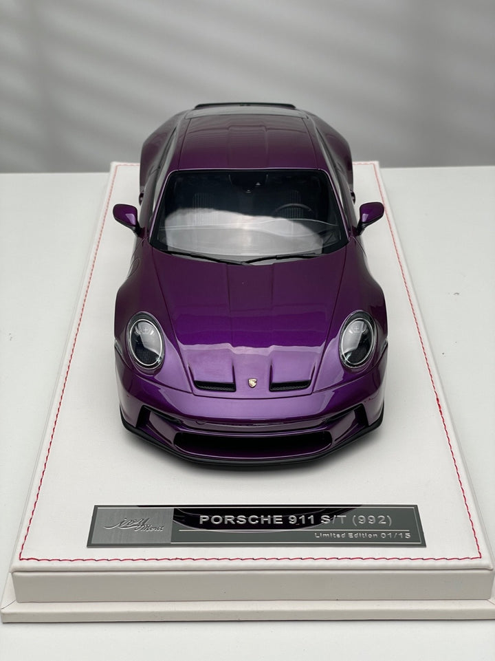 Porsche 911 S/T (Purple/ Black Rims) [Ivy Merit Model] 1/18 scale