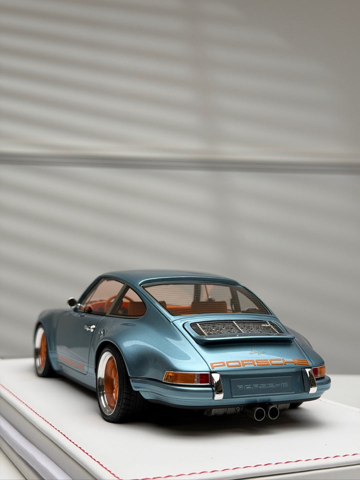 Porsche 911 Singer (Metallic Blue/ Orange) [IVY Merit Model] 1/18 scale