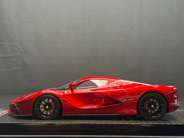Ferrari LaFerrari (Metallic Red) [Gavin] 1:18 scale