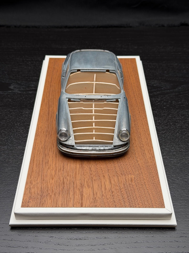 Deconstructed Porsche 911 Body [Handmade] 1:18 scale