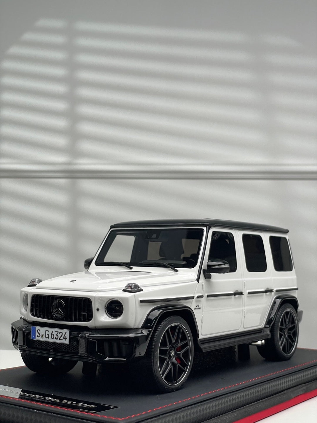 Mercedes-Benz AMG G63 2025 (Panda) [BBA Model] 1/18 scale