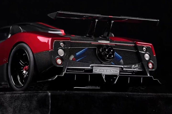 Pagani Zonda Cinque (Metallic Red/ Carbon) [Henson & Heaven] 1/18 scale
