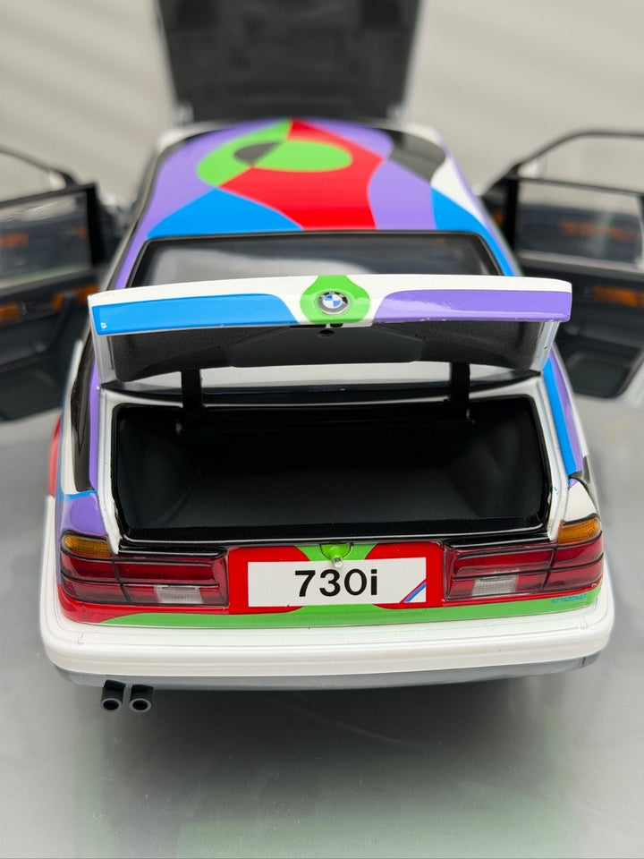 BMW 730i (Cesar Manrique - Art Car) [MINICHAMPS] 1/18 scale