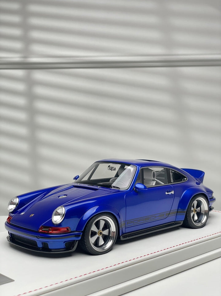 Porsche 911 Singer DLS (Pearl Blue/ Black Livery) [IVY Merit Model] 1/18 scale