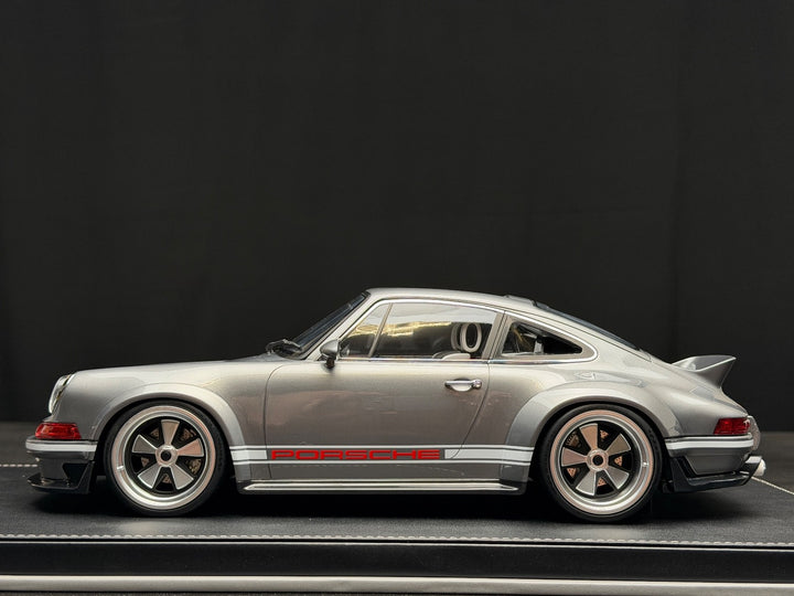 Porsche 911 Singer DLS (Silver) [IVY Model] 1:12 scale