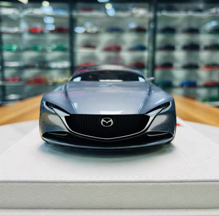 Mazda Vision-Coupe (Metallic Gray) [Make Up Model] 1:18 scale