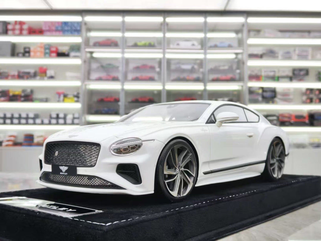 Bentley Continental GTS (Pearl White) [Henson&Heaven] 1/18 scale