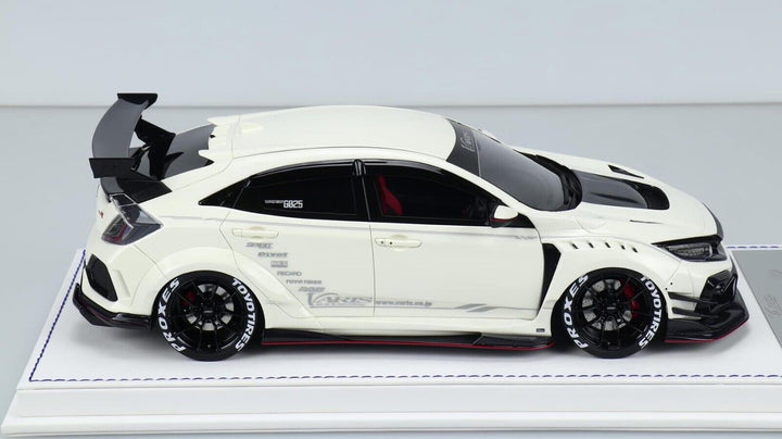 Honda Civic Type R Varis FK8 (White) [M.S] 1:18 scale