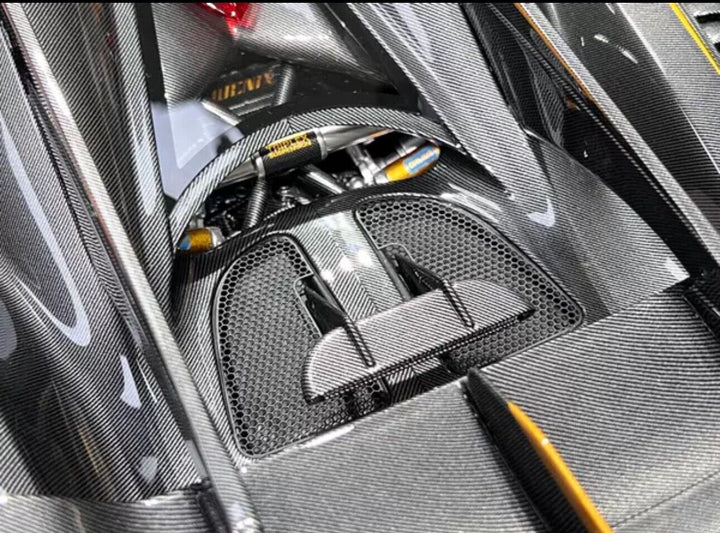 Koenigsegg Agera RS Phoenix (Exposed Carbon Fibre) [FrontiArt] 1:8 scale