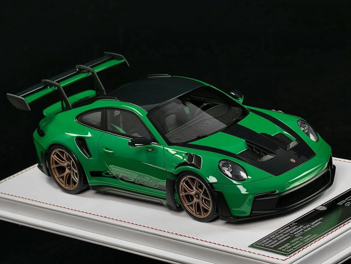 Porsche 911 GT3RS (Viper Green) [Davis & Giovanni] 1:18 scale
