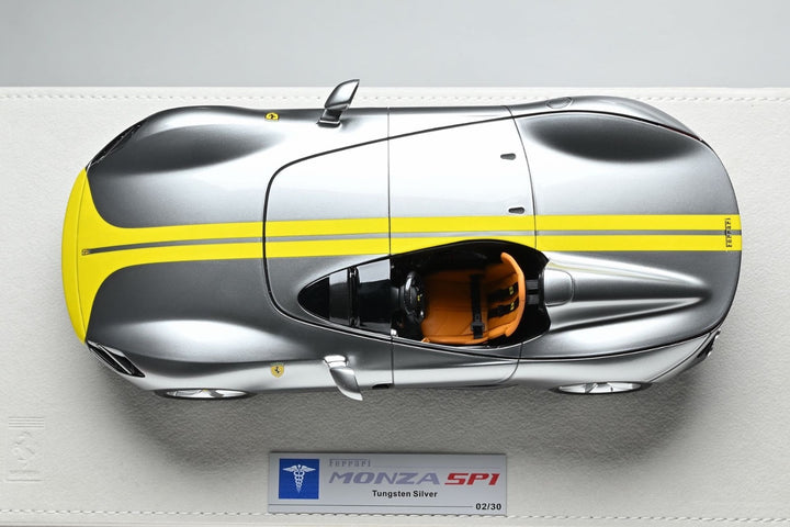Ferrari Monza SP1 (Tungsten Silver/ with Helmet) [Hermez Collection] 1/18 scale