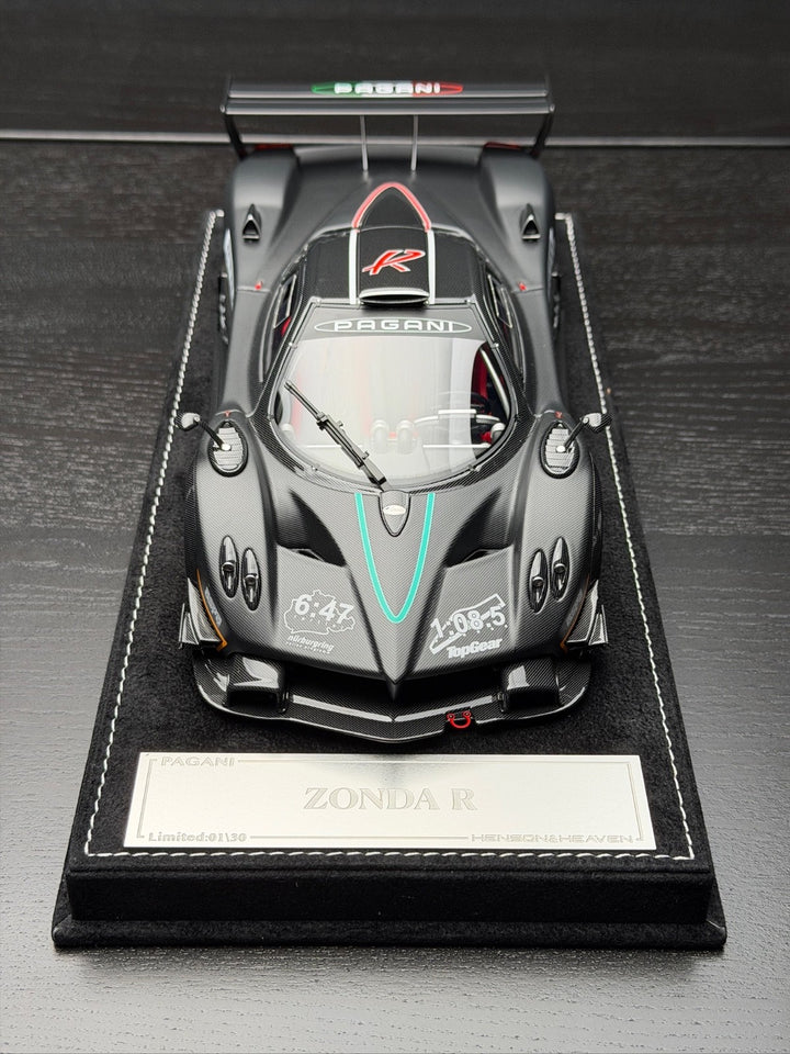Pagani Zonda R (Matte Carbon Fiber) [Henson&Heaven] 1/18 scale