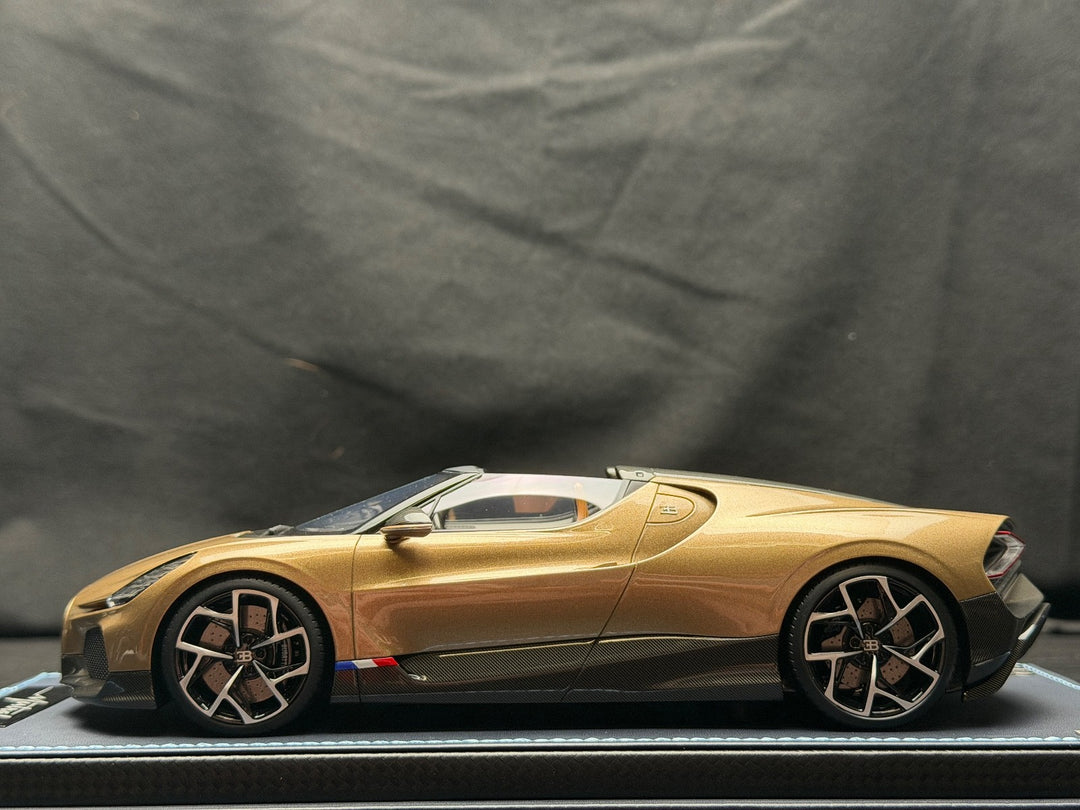 Bugatti Mistral (Dore) [MR Collection] 1/18 scale