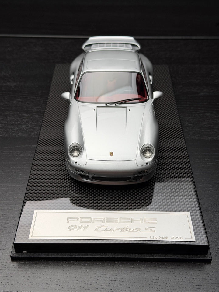 Porsche 911 Turbo S (Silver) [Dino Model] 1/18 scale