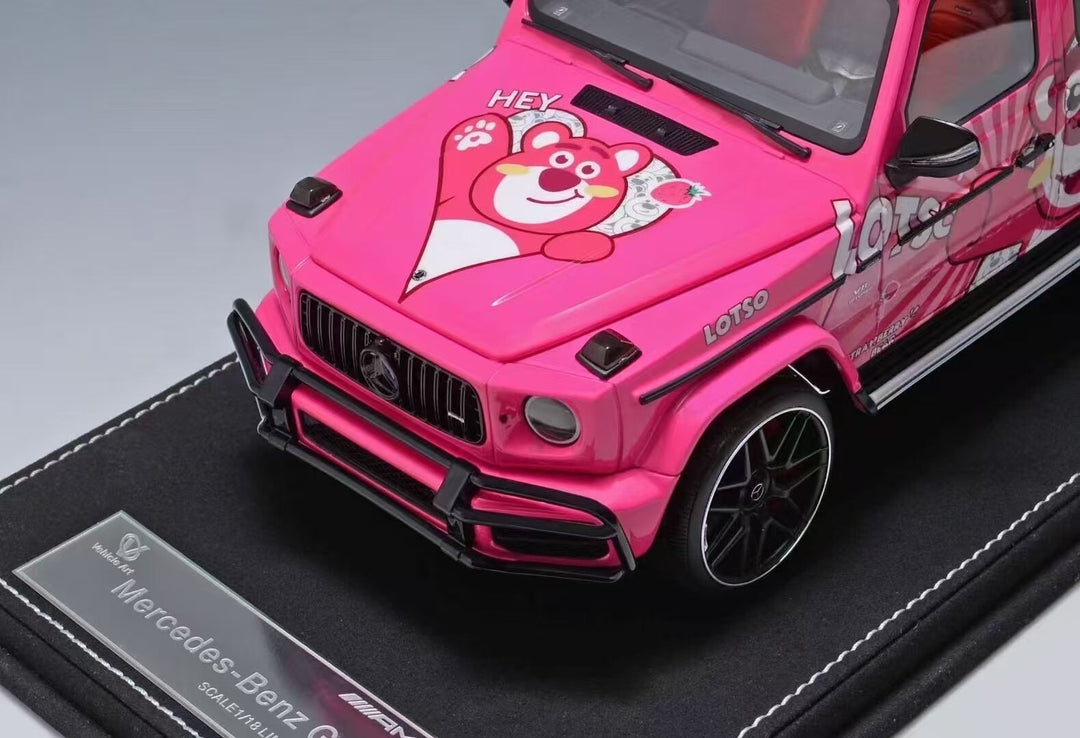 Mercedes-Benz AMG G63 (Pink Lots-o'-Huggin' Bear Decals)[Vehicle Art] 1/18 scale