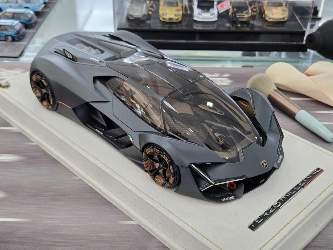 Lamborghini Terzo Millennio (Dark Gray) [MR Collection] 1/18 scale