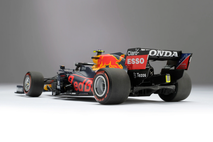 RED BULL RACING HONDA RB16B (2021 ABU DHABI GRAND PRIX) [Amalgam] 1:18 scale