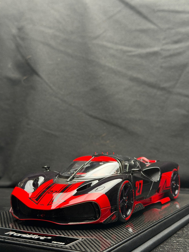 Nilu 27 (Red/ Black) [FrontiArt] 1:18 scale