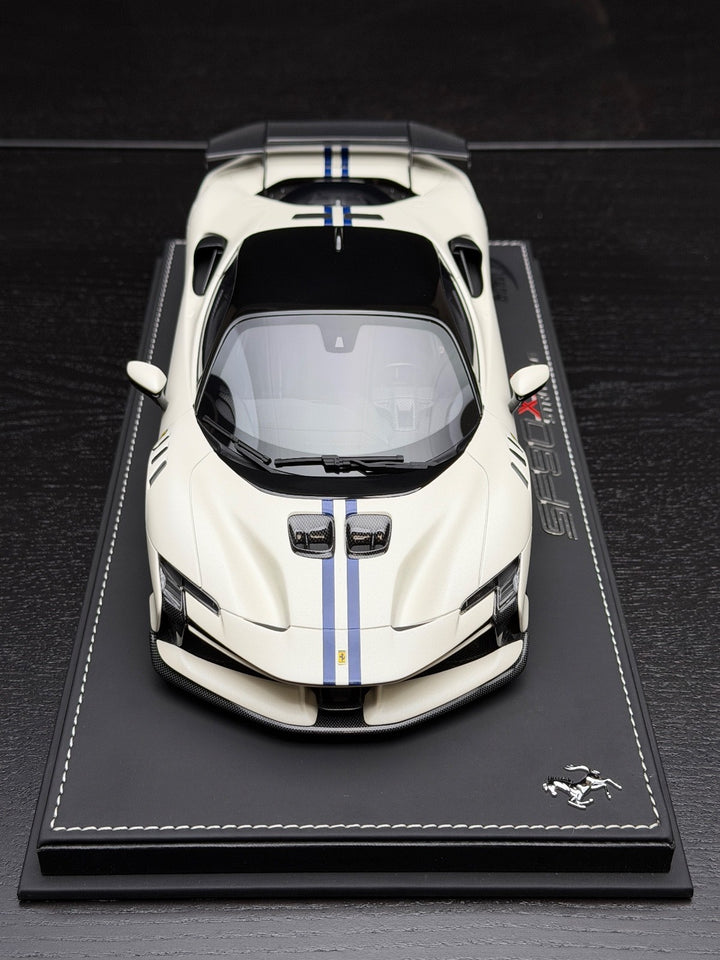 Ferrari SF90XX Stradale (White/ Blue Stripes) [MR Collection] 1/18 scale