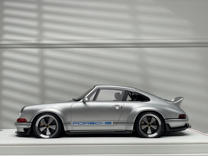 Porsche 911 Singer DLS (Matte Silver) [IVY Merit Model] 1/18 scale
