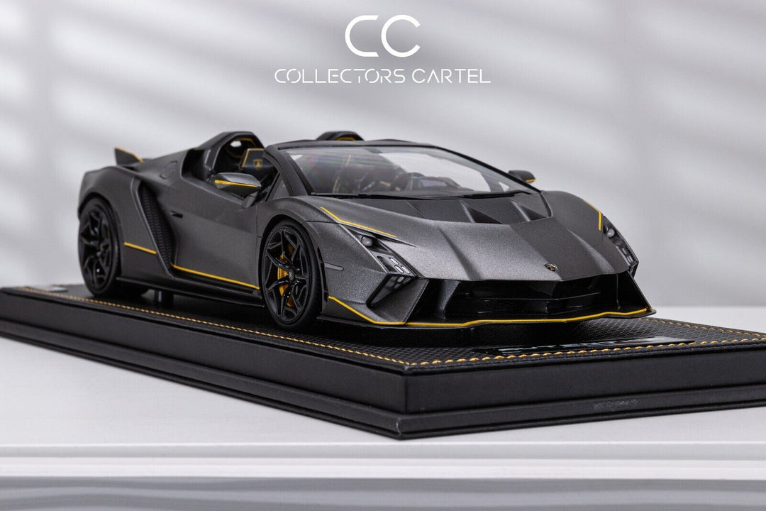 Lamborghini Autentica (Grigio Titans) [MR Collection] 1/18 scale