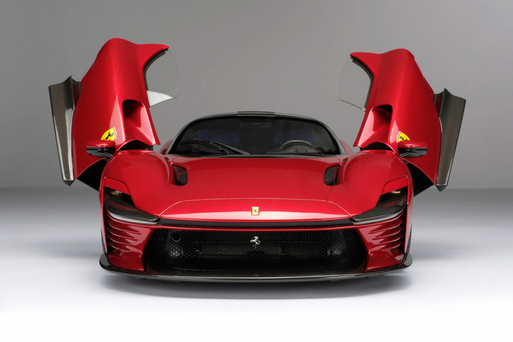 FERRARI DAYTONA SP3 (2022) [Fully opening] By: Amalgam 1:8 scale