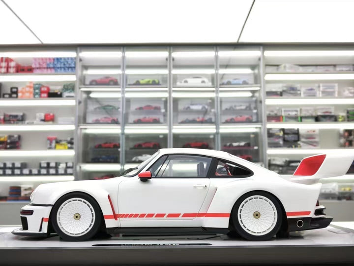 Porsche 930 DLS Singer (Pearl White) [MCM] 1/18 scale