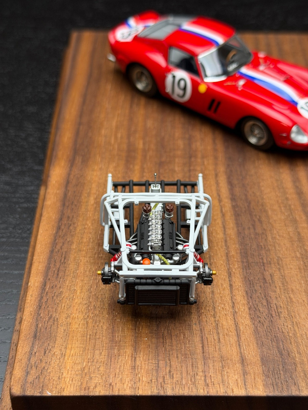 Ferrari 250 GTO w/ Engine (Red) [Sven's Garage] 1:43 scale