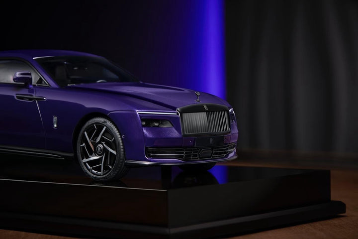 Rolls-Royce Spectre Black Badge [Fully opening + Lights] By: Amalgam 1:8 scale