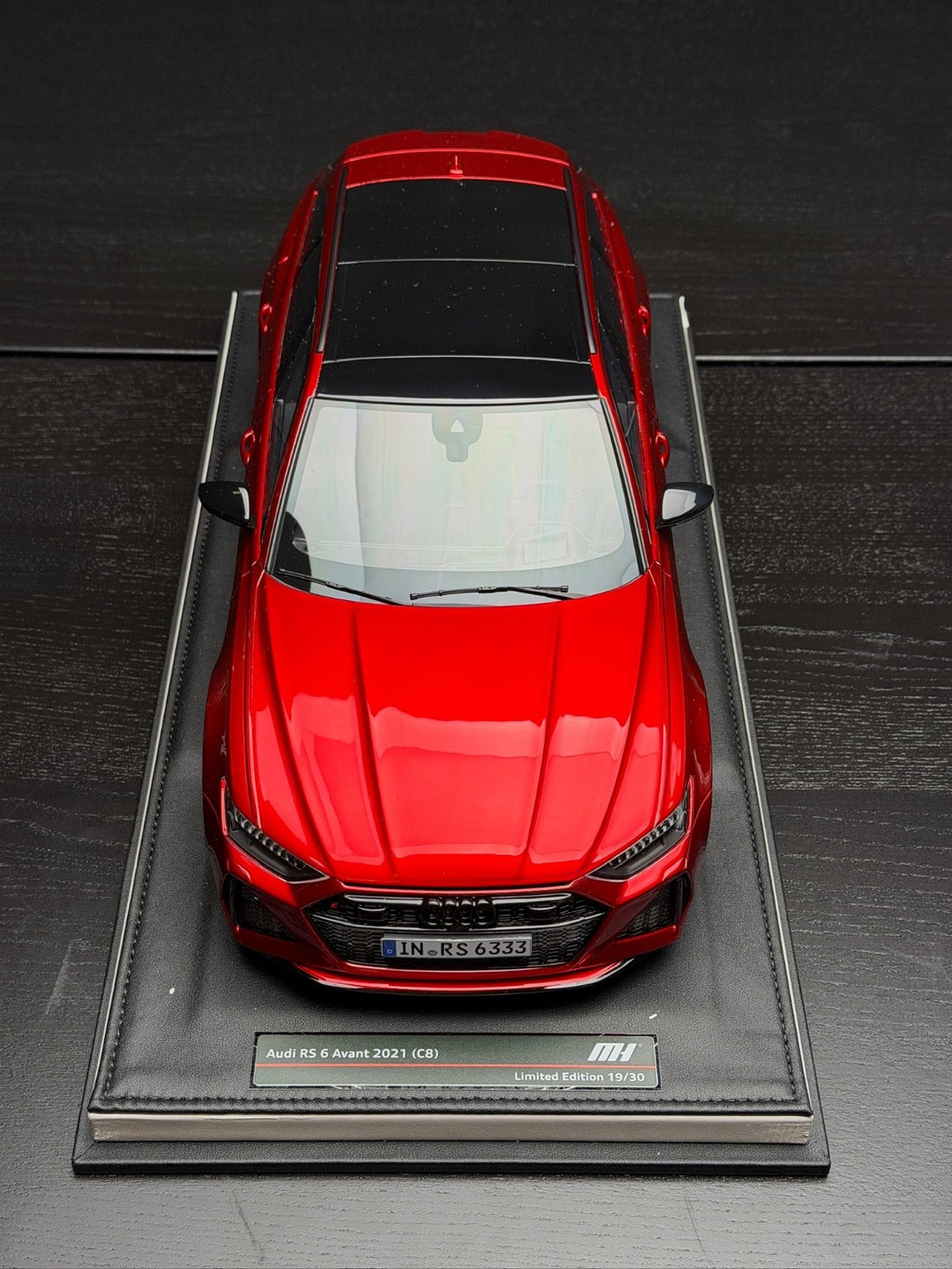 Audi RS6 (Red) [Motorhelix] 1/12 scale