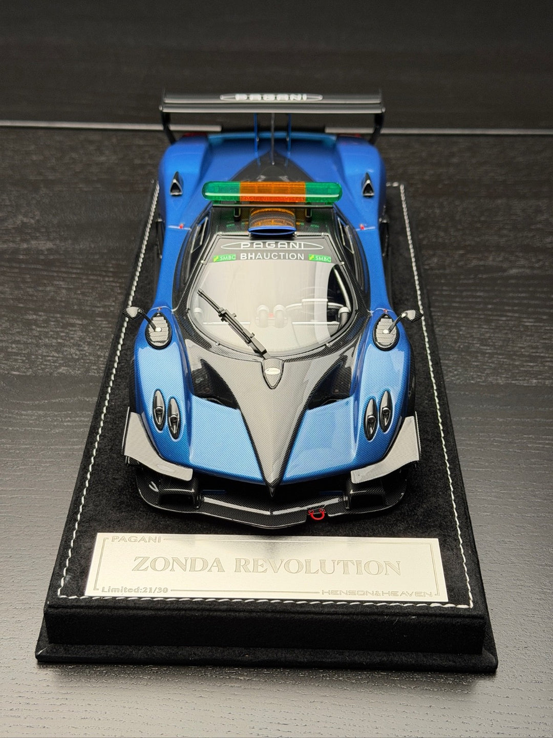 Pagani Zonda Revolution (Blue/ Carbon Pace Car) [Henson&Heaven] 1/18 scale