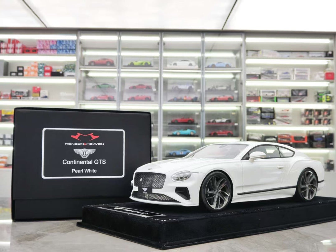 Bentley Continental GTS (Pearl White) [Henson&Heaven] 1/18 scale