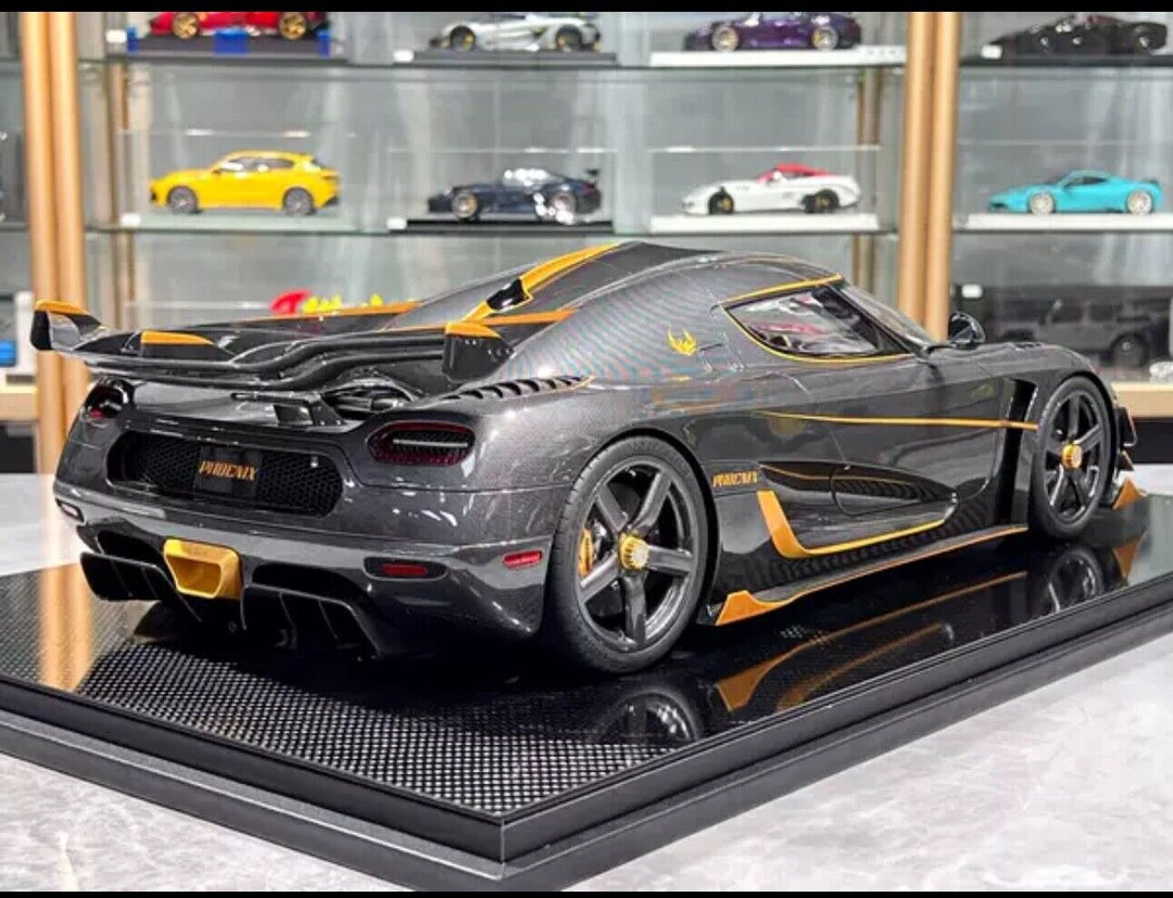 Koenigsegg Agera RS Phoenix (Exposed Carbon Fibre) [FrontiArt] 1:8 scale