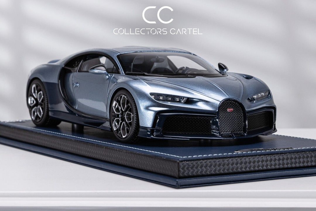 Bugatti Chiron Profilée (Argent Atlantique) [MR Collection] 1/18 scale