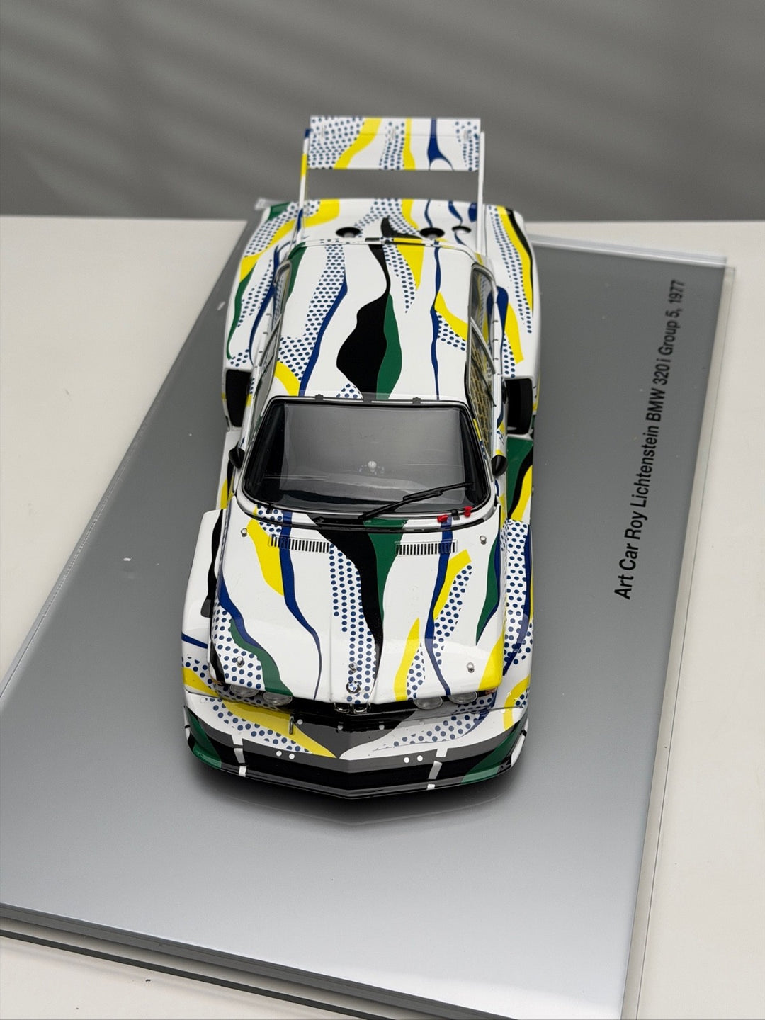 BMW 320i Group 5 (Roy Lichtenstein - Art Car) [MINICHAMPS] 1/18 scale