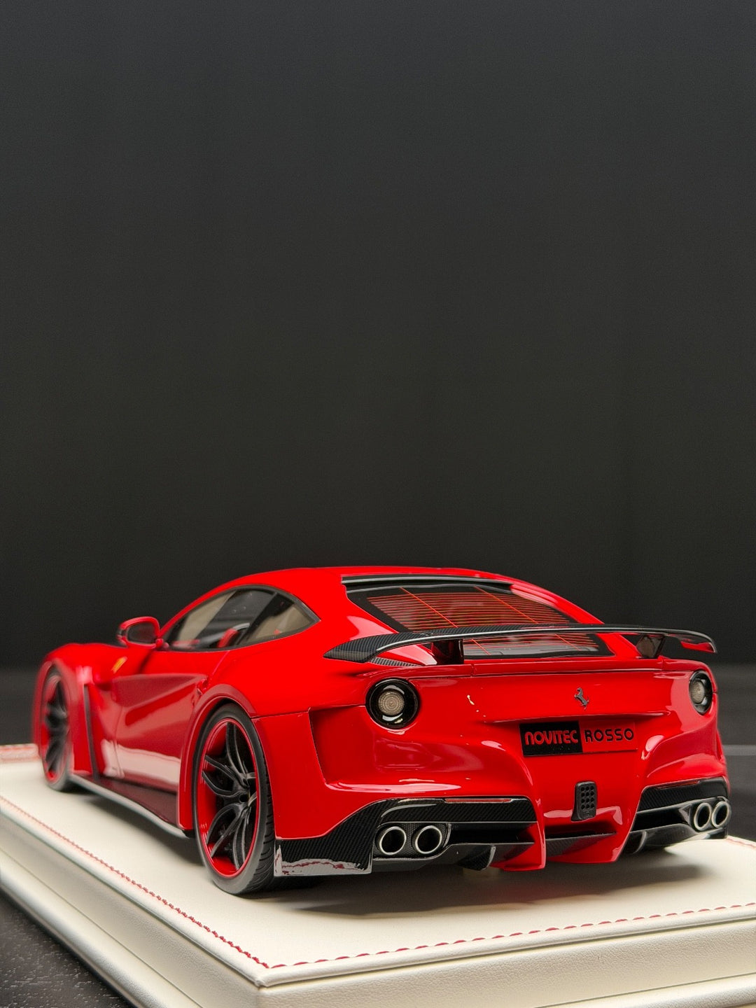 Ferrari F12 N-LARGO NOVITEC (Red) [APM Model] 1:18 scale