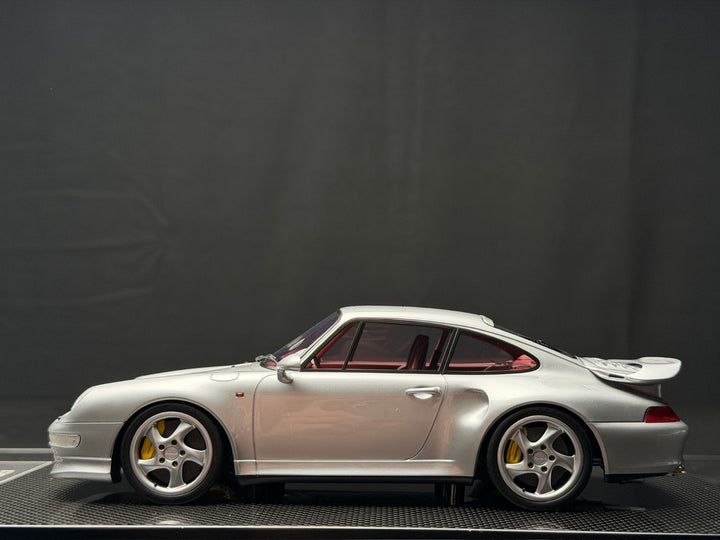 Porsche 911 Turbo S (Silver) [Dino Model] 1/18 scale