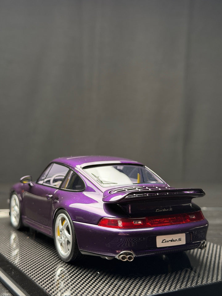 Porsche 911 Turbo S (Purple) [Dino Model] 1/18 scale