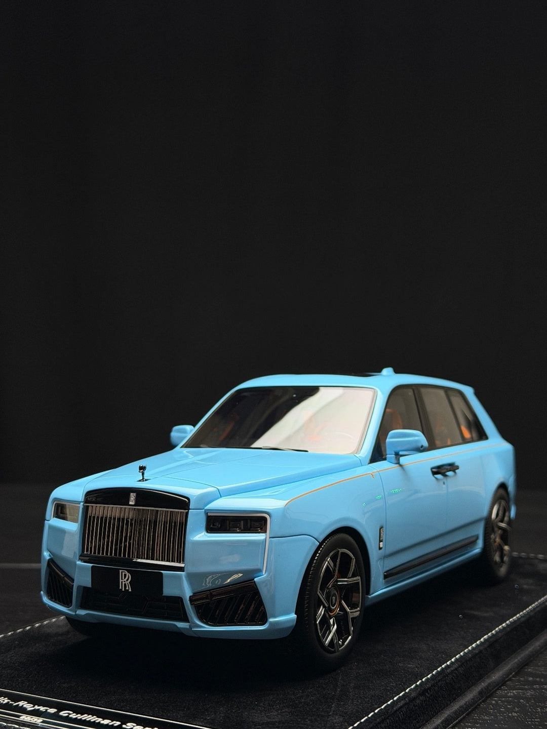Rolls-Royce Cullinan Series II Black Badge (Light Blue) [H&H] 1/18 scale