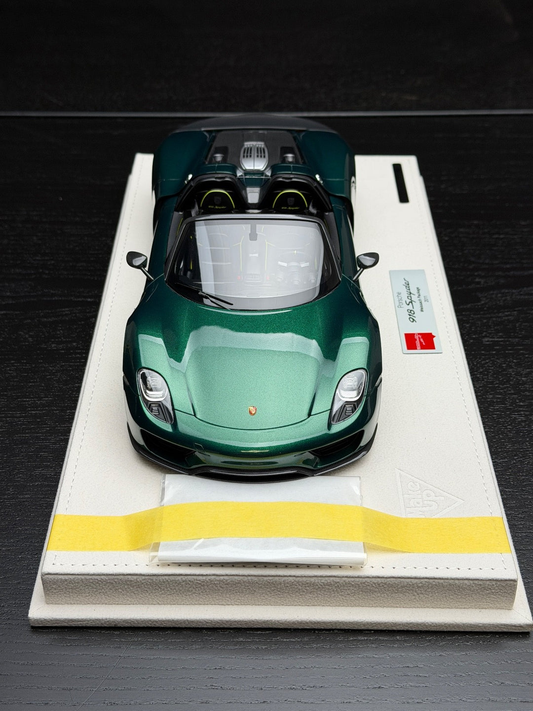 Porsche 918 Spyder Weissach (Green) [MakeUp Eidolon] 1/18 scale