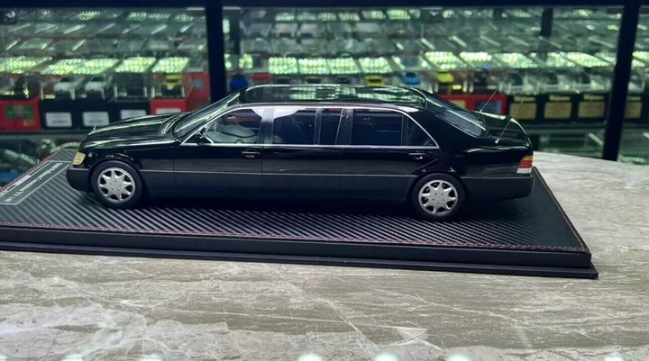 Mercedes-Benz S600 Pullman Limousine W140 (Black) [FrontiArt] 1:18 scale