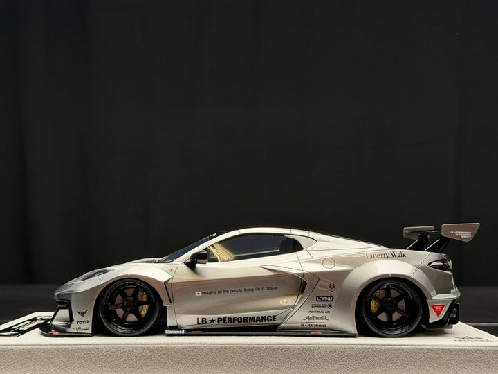 Chevrolet Corvette C8 LBWK (Silver) [BBA Model] 1/18 scale