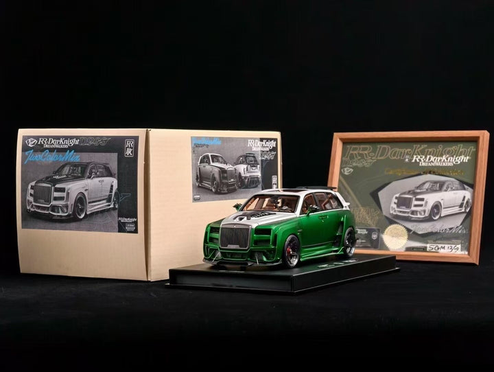 Rolls-Royce Cullinan Darknight D900 (Matt Green/White) [DreamWalkers] 1/18 scale