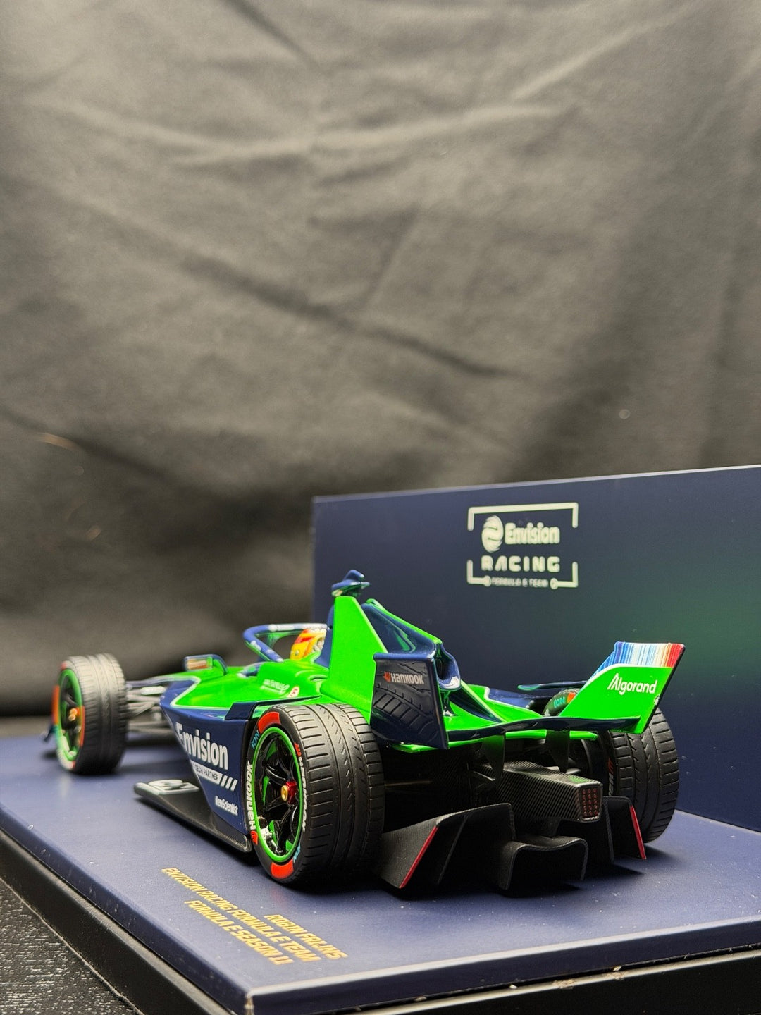 FIA Formula E Gen3 EVO (Envision Racing) 1:18 scale