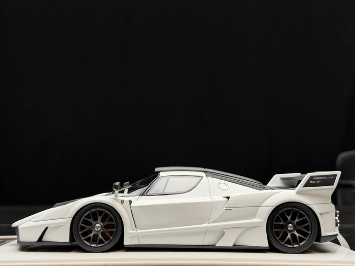 GEMBALLA MIG-U1 (White) [APM Model] 1:18 scale