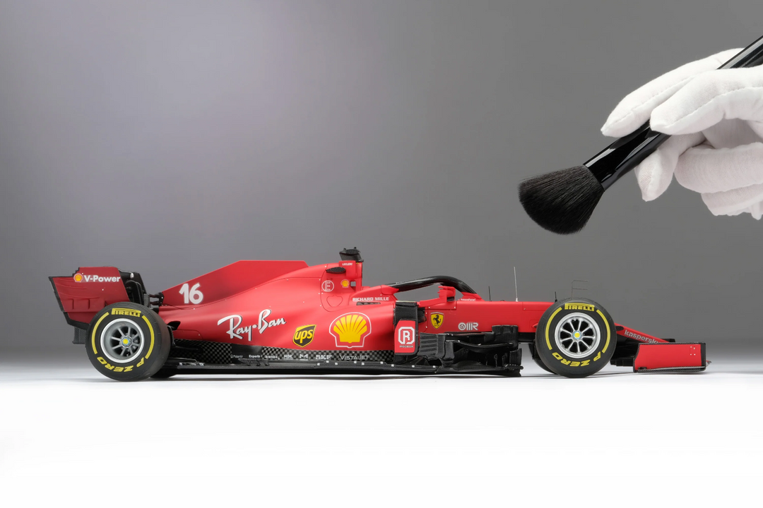 FERRARI SF21 (2021 SEASON LIVERY CHARLES LECLERC) [Amalgam] 1:18 scale
