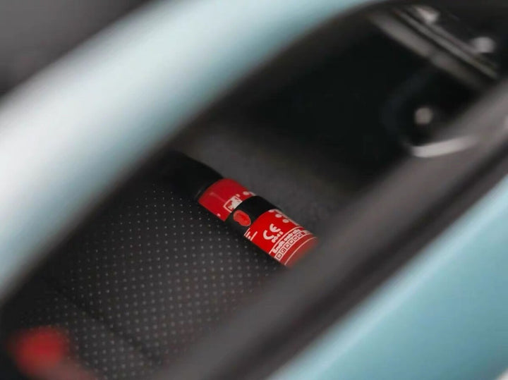 Porsche 911 GT3RS (Metallic Light Blue) [Davis & Giovanni] 1:18 scale