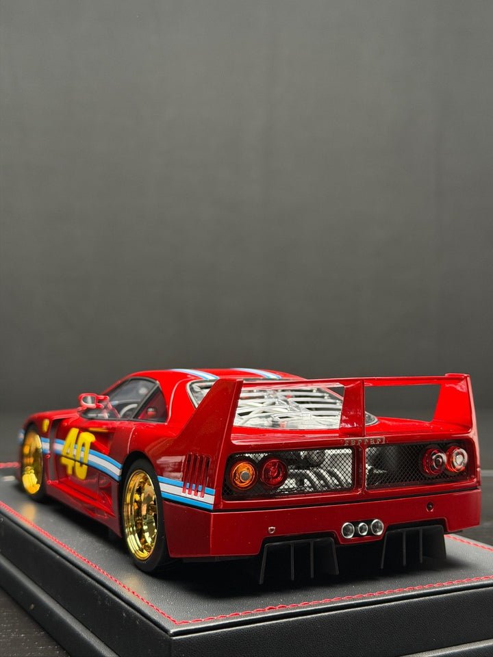 Ferrari F40 (Red) [DIECAST SHOW] 1:18 scale