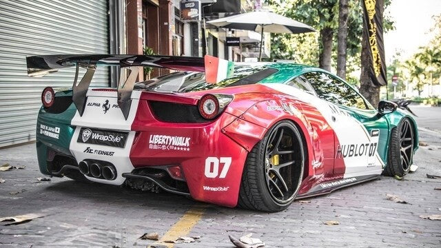 Ferrari 458 Italia LBWK (Italy Flag Racing Livery)[Davis & Giovanni] 1:18 1 OF 1